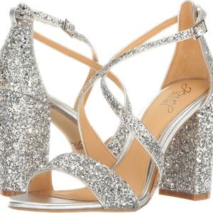 Jewel Badgley Mischka Cook pumps.